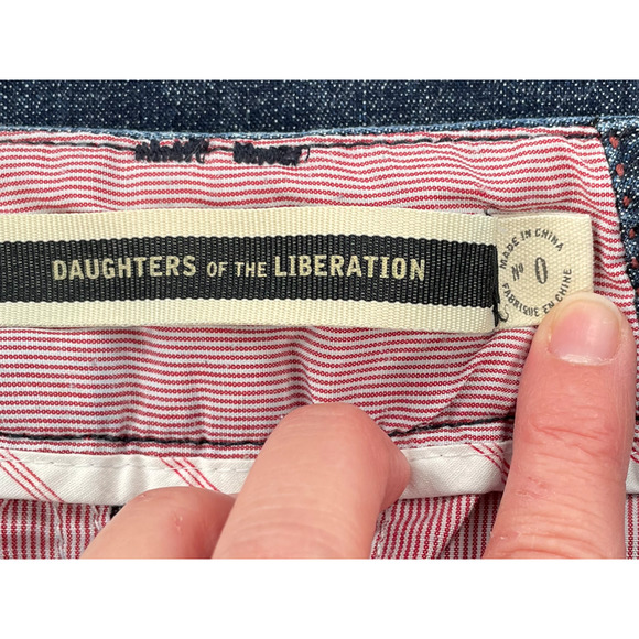 Daughters of the Liberation Womens Sailor Crop Jeans Button Fly Size 0 Blue - Picture 7 of 7